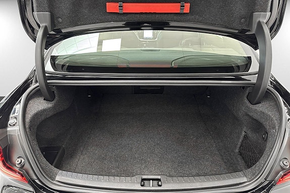 Volvo S60 14 of 18