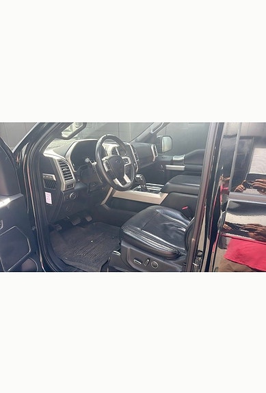 Ford F-150 5 of 9