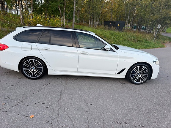 BMW 530i 4 of 18