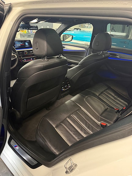 BMW 530i 13 of 18