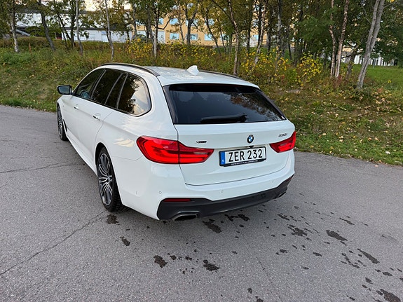 BMW 530i 11 of 18
