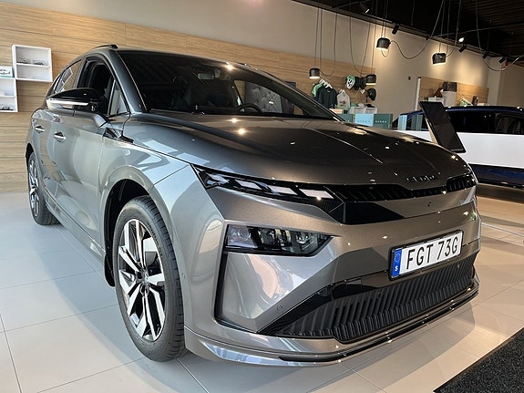 Skoda Enyaq 2 of 10