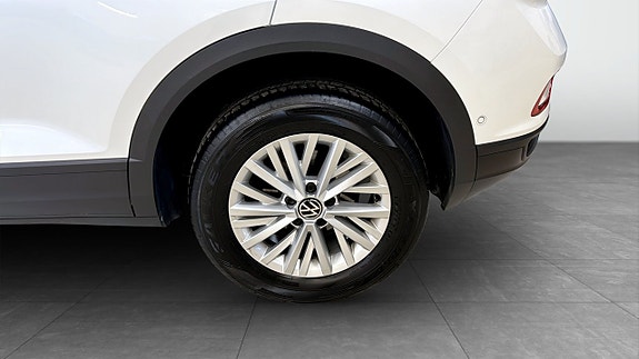 Volkswagen T-Roc 6 of 20