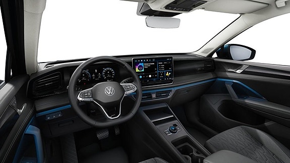 Volkswagen Tiguan 3 of 3