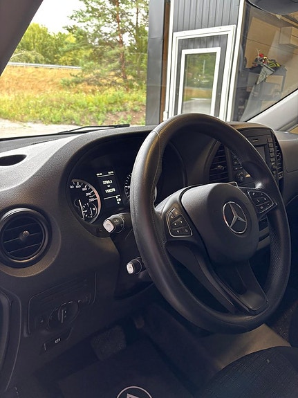 Mercedes-Benz Vito 114 3 of 16