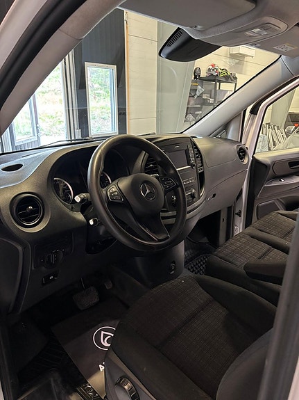 Mercedes-Benz Vito 114 4 of 16