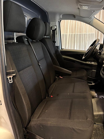 Mercedes-Benz Vito 114 11 of 16