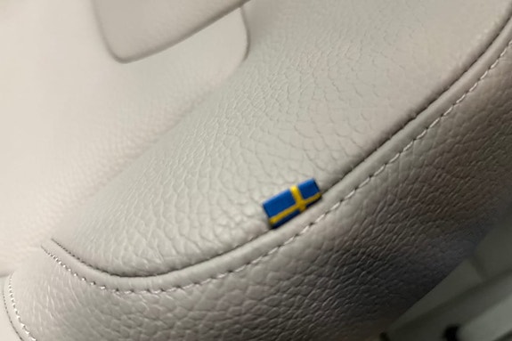 Volvo XC60 15 of 26
