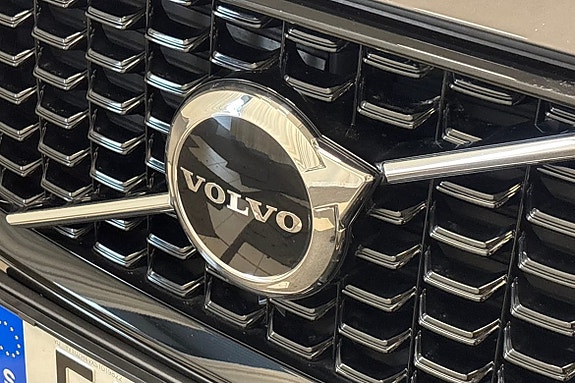 Volvo XC60 22 of 26