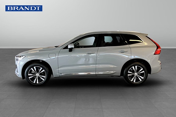 Volvo XC60 3 of 9