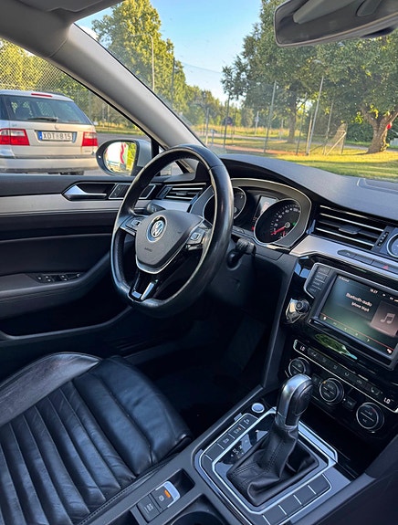 Volkswagen Passat 6 of 7