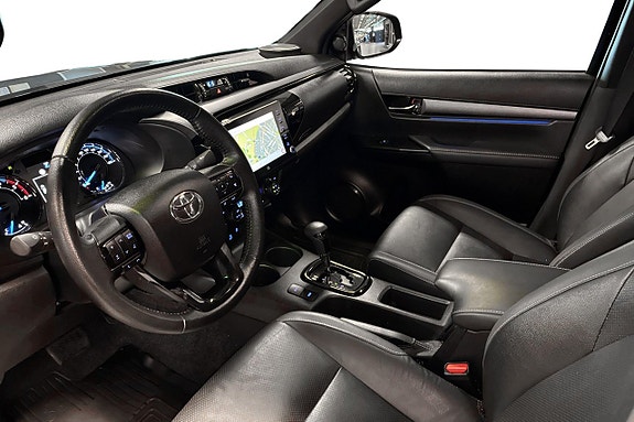 Toyota HiLux 9 of 22