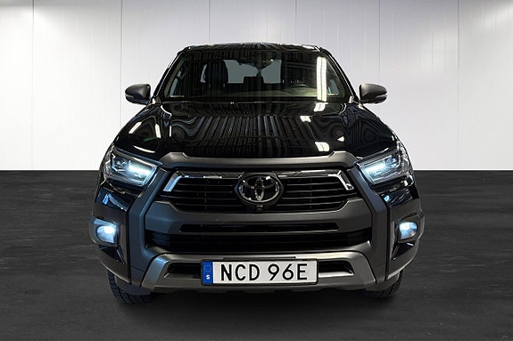 Toyota HiLux 5 of 22