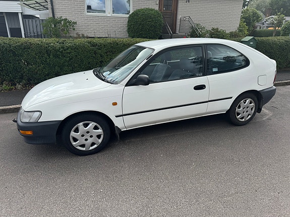 Toyota Corolla 5 of 9