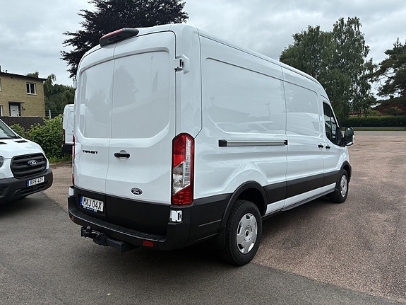 Ford Transit 4 of 12