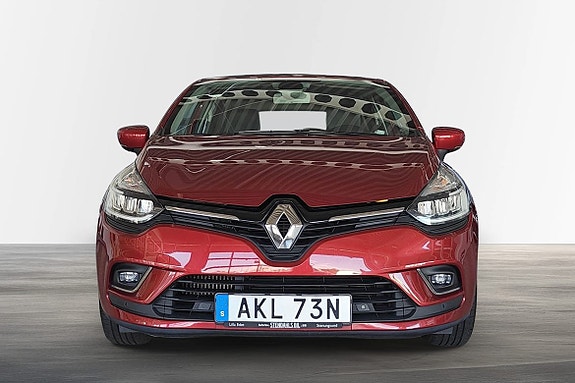 Renault Clio 2 of 18