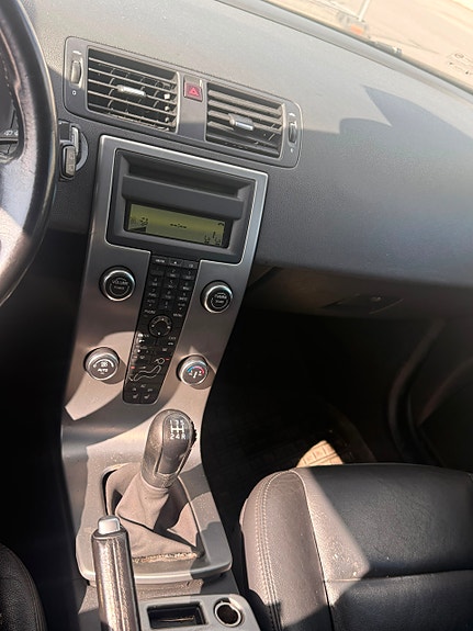 Volvo V50 9 of 11