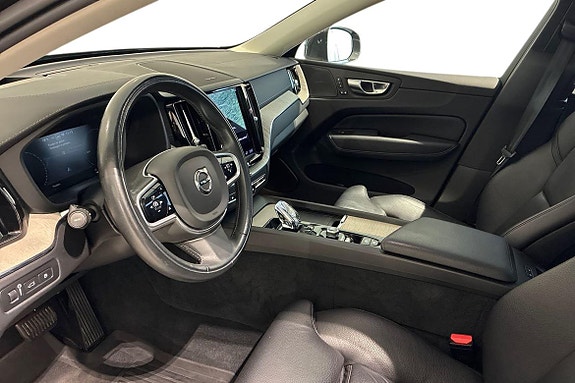 Volvo XC60 14 of 25