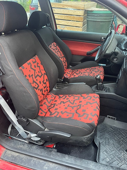 Volkswagen Golf IV 5 of 8
