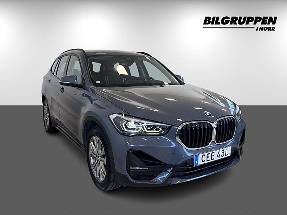 BMW X1 3 of 17