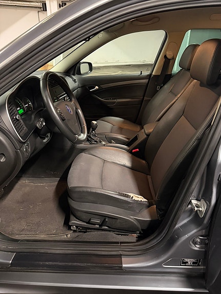 Saab 9-3 6 of 7