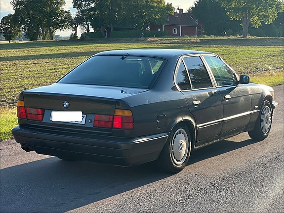 BMW 525 6 of 17