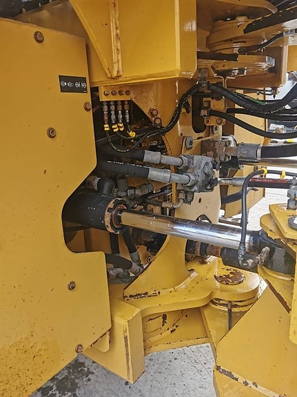 CAT 972 M XE 11 of 17