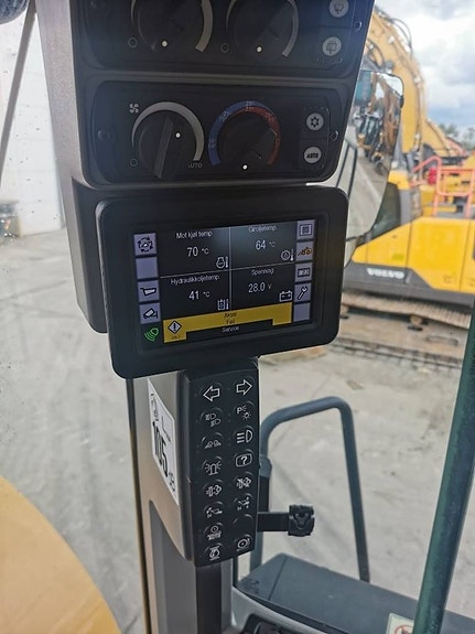 CAT 972 M XE 8 of 17