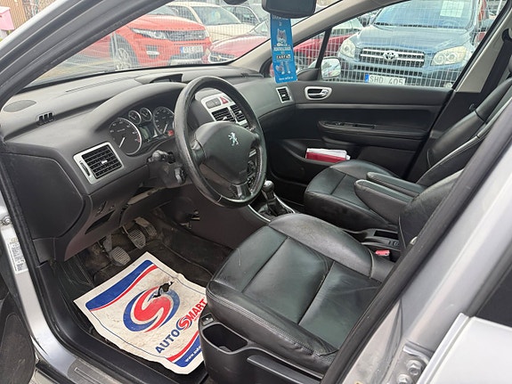 Peugeot 307 SW 9 of 21