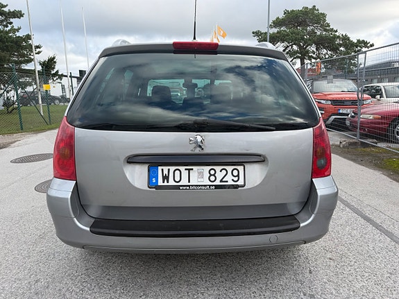 Peugeot 307 SW 14 of 21