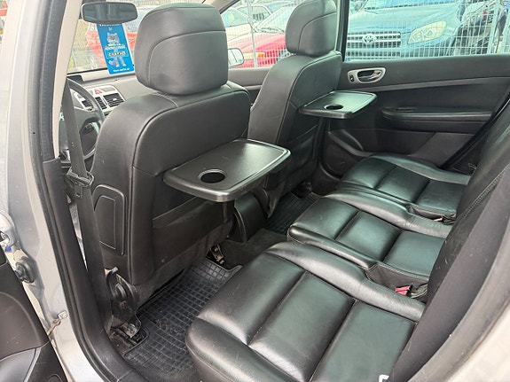 Peugeot 307 SW 10 of 21