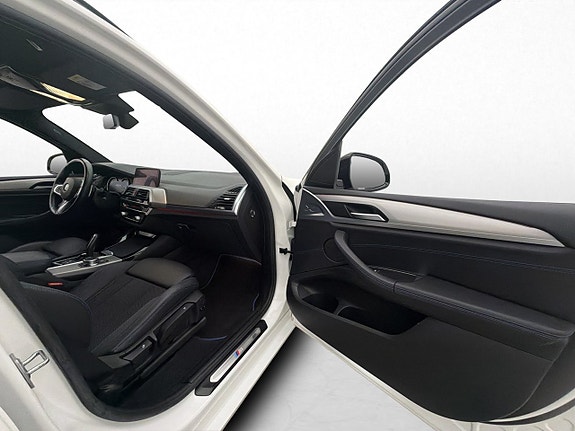 BMW X3 27 of 30