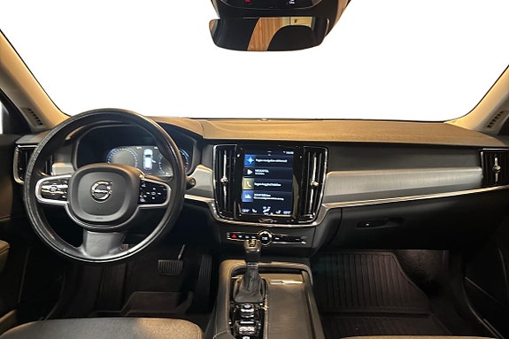 Volvo V90 9 of 14