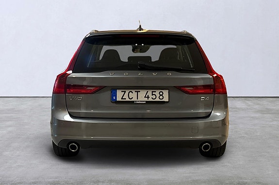 Volvo V90 5 of 14