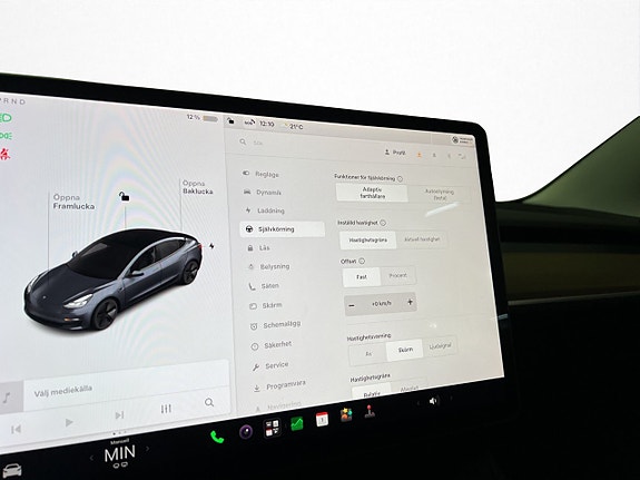 Tesla Model 3 21 of 30