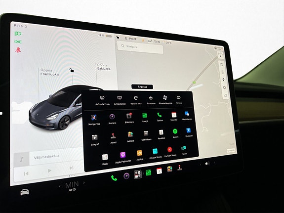 Tesla Model 3 18 of 30