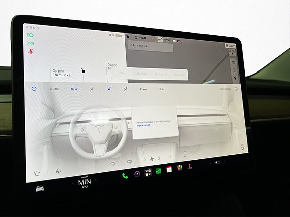 Tesla Model 3 19 of 30