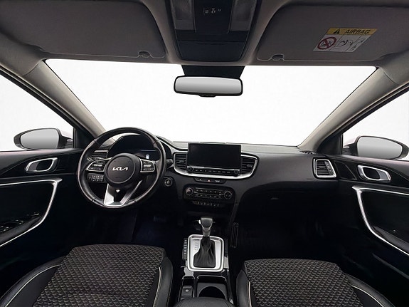 Kia XCeed 13 of 30