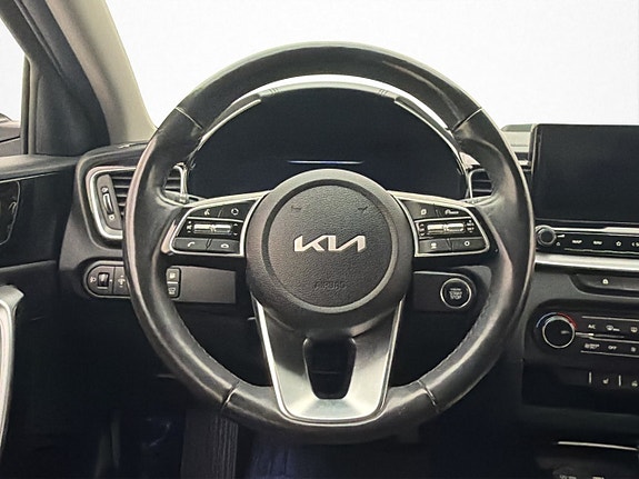 Kia XCeed 14 of 30