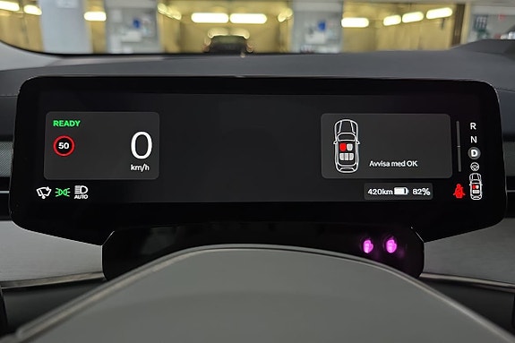 Volvo ES90 16 of 25