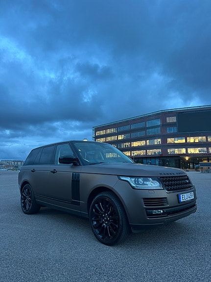 Land Rover Range Rover 5 of 23