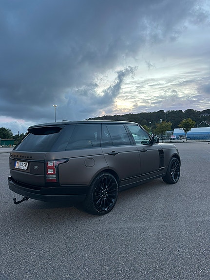 Land Rover Range Rover 6 of 23