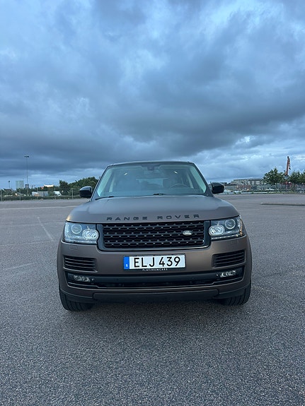 Land Rover Range Rover 4 of 23
