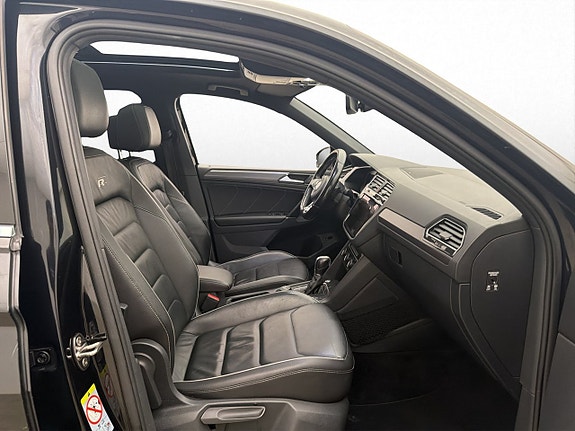 Volkswagen Tiguan 26 of 30