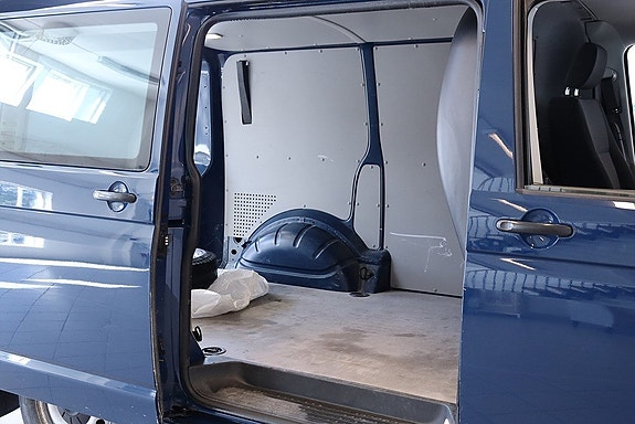 Volkswagen Transporter 11 of 12