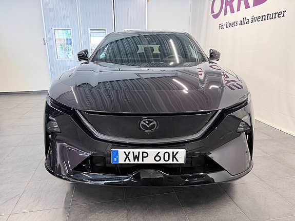 Mazda CX-6e 2 of 11