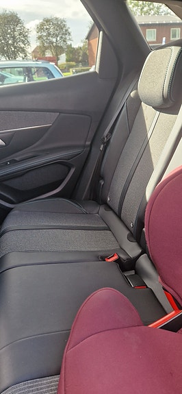 Peugeot 3008 5 of 7