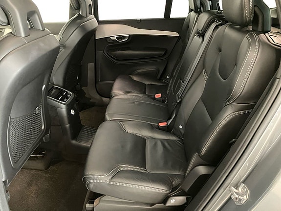 Volvo XC90 6 of 14