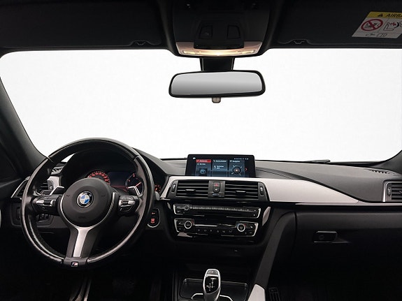 BMW 320d 13 of 30