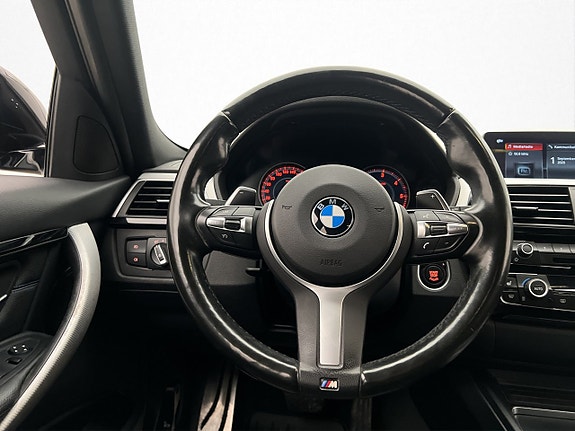 BMW 320d 14 of 30